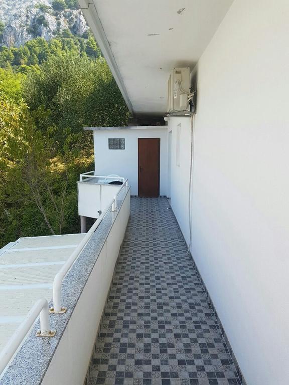 Brig Apartments Zivogosce Luaran gambar